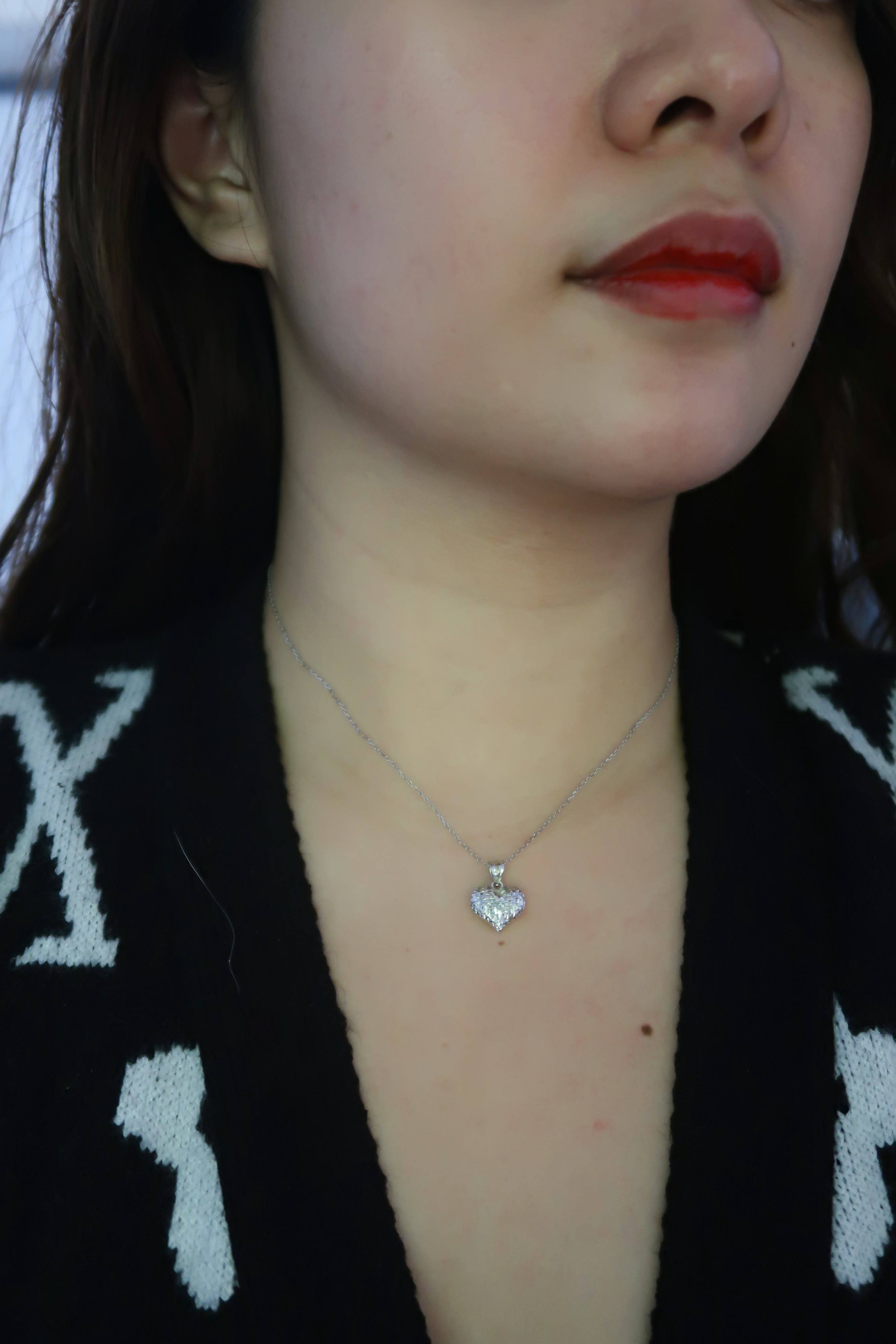 18K White Gold Heart Necklace